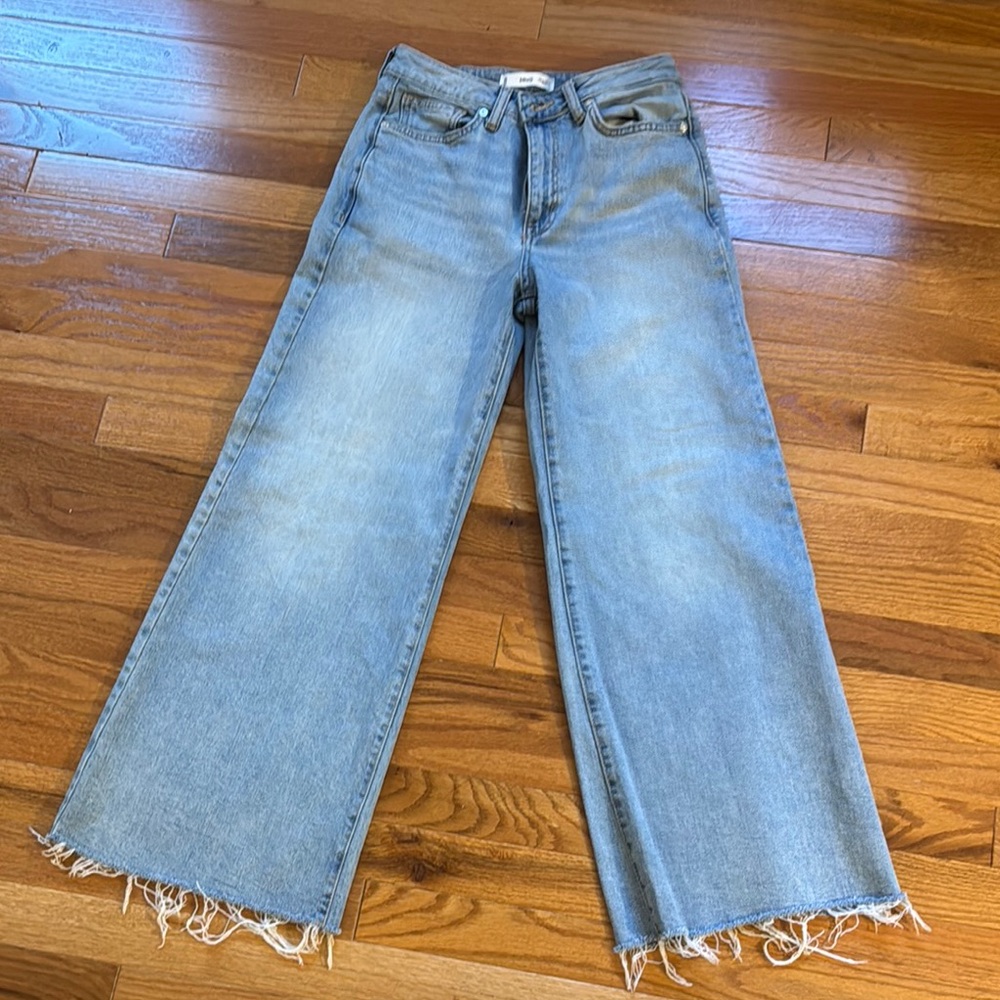 Women's Light Blue Wide-Leg Jeans